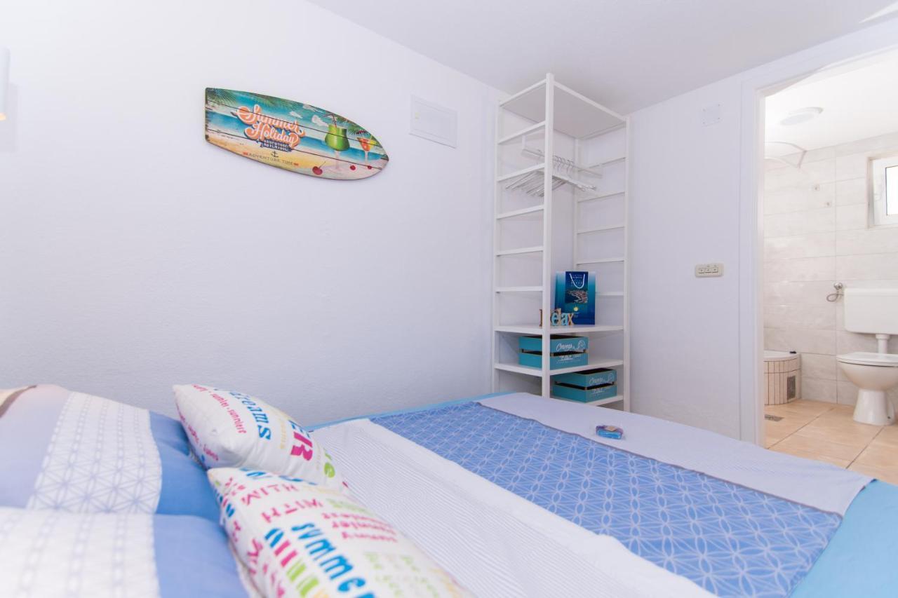 Apartments Lumini Trogir Exterior photo